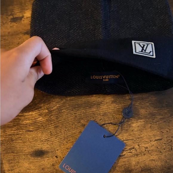 Louis Vuitton Dark Knit Hat with Logo - Picture 2 of 3